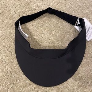 NWT - Lululemon running visor